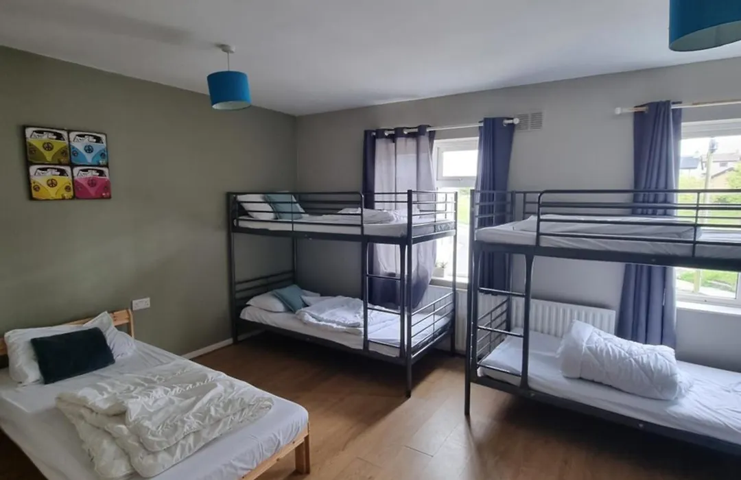 Rougey Lodge Hostel-1